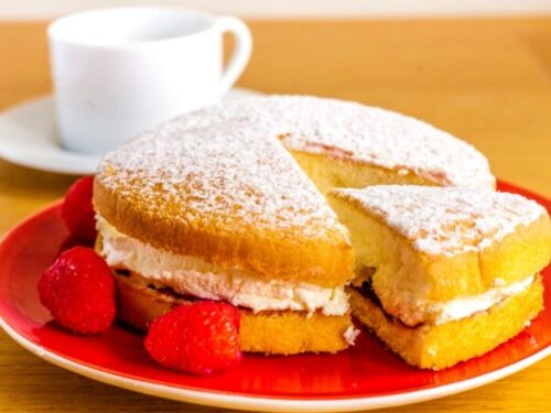 Can You Freeze Victoria Sponge With Buttercream And Jam